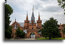 Entrance Gate::Hradec Castle, Czechia::